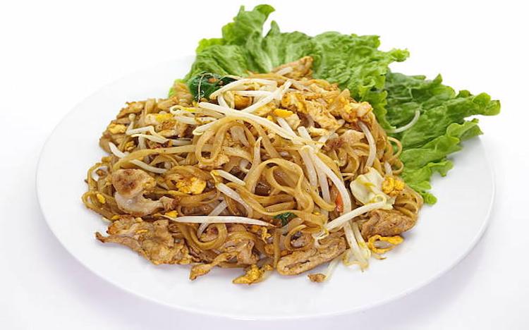 Pad Thai   Thailands Noodle Fried krabi 1